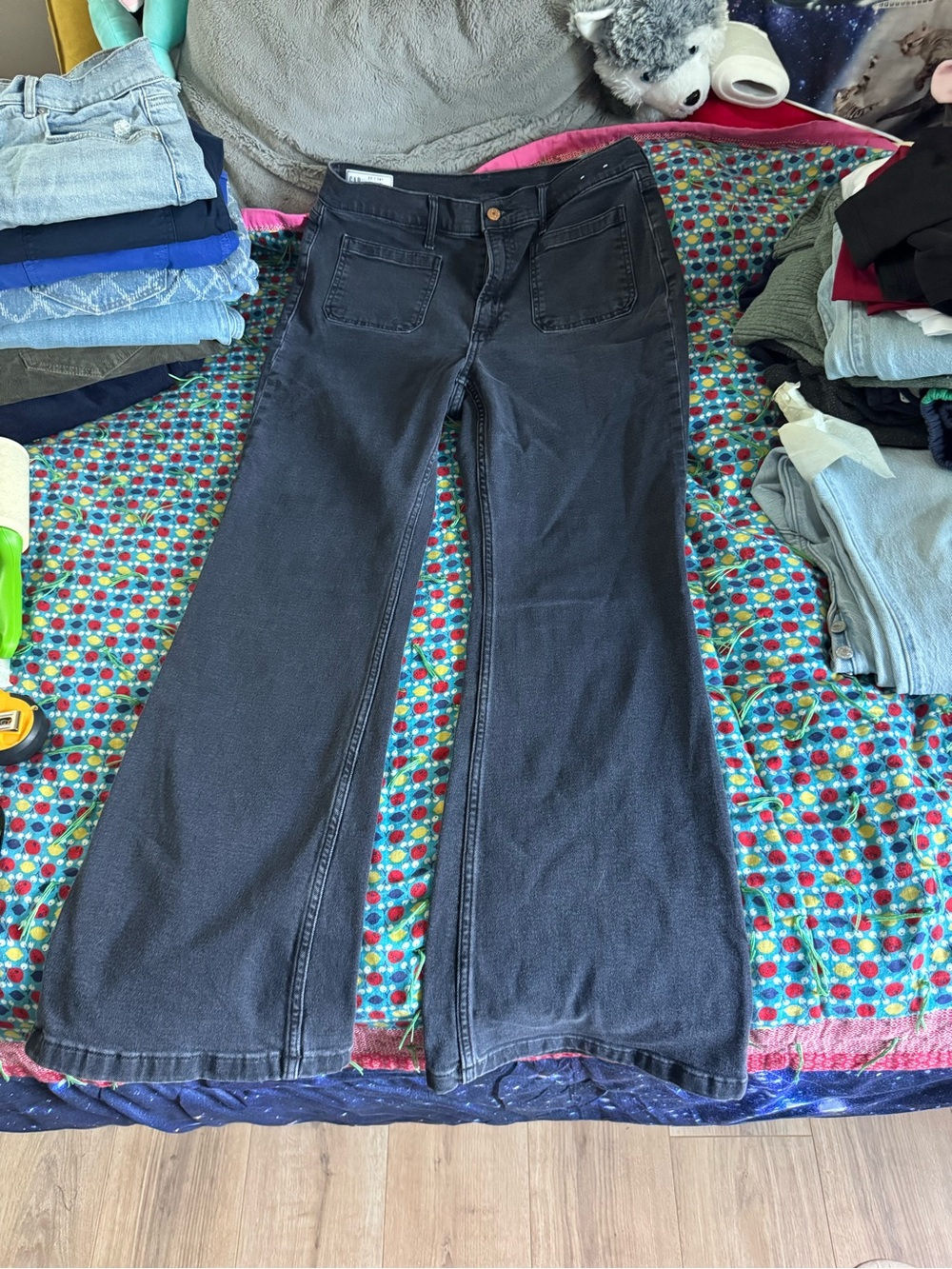 NWOT GAP “70s Flare High Rise” washed black jeans size 14 regular